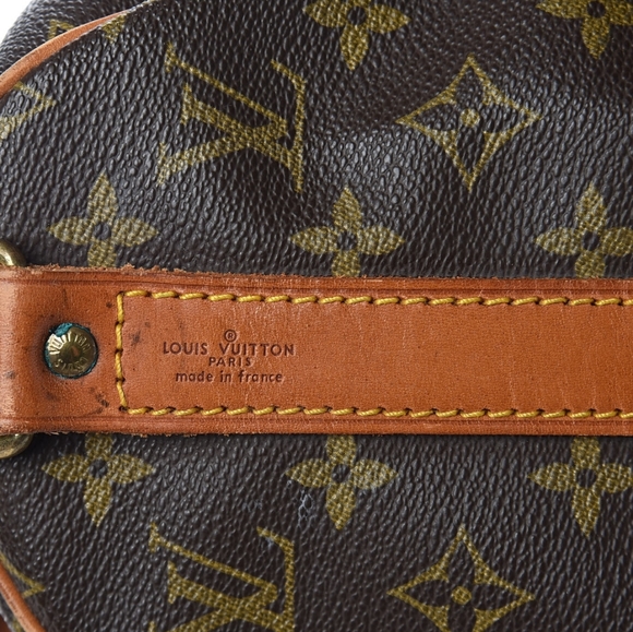 Louis Vuitton - Picture 3 of 6